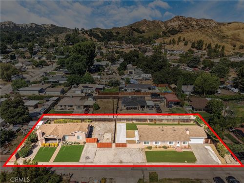 31609 Hunter Ln, Castaic, CA, 91384-2573 | Card Image