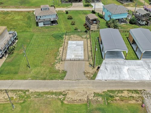 900 Salt Cedar Ln, Port Bolivar, TX, 77650 | Card Image