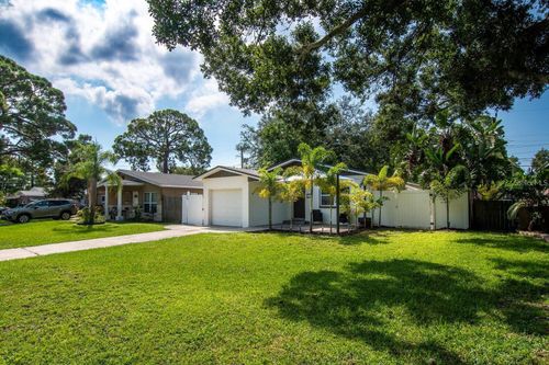 1770 New Hampshire Ave Ne, ST PETERSBURG, FL, 33703-3348 | Card Image