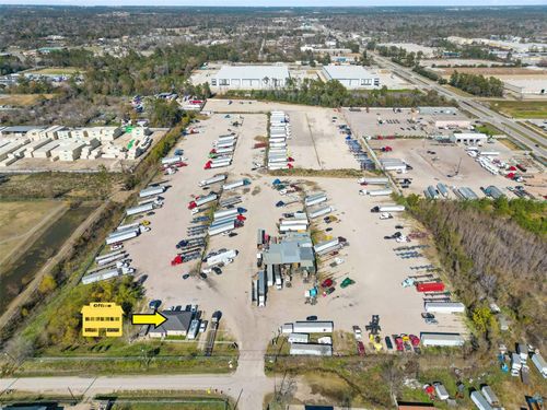 8735 Howton St, Houston, TX, 77028-4809 | Card Image