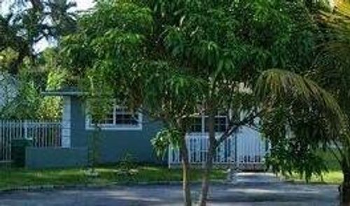 1-1234 Ne 151st St, North Miami Beach, FL, 33162-5849 | Card Image