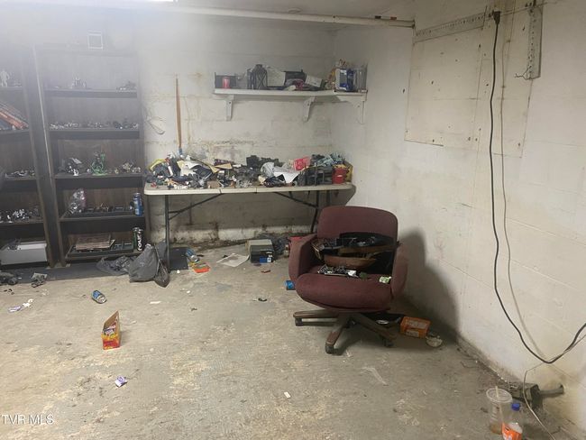 Room In the basement. | Image 32