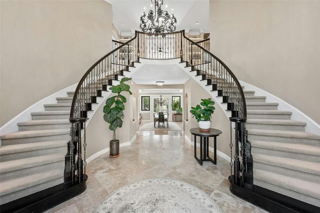3205 Rustic River Cv, House other with 5 bedrooms, 5 bathrooms and 6 parking in Austin TX | Image 4