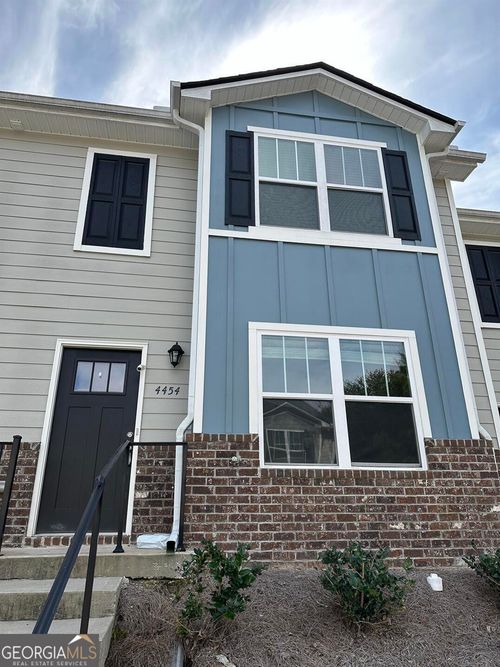 4454 Pinscher St, Union City, GA, 30291-6404 | Card Image