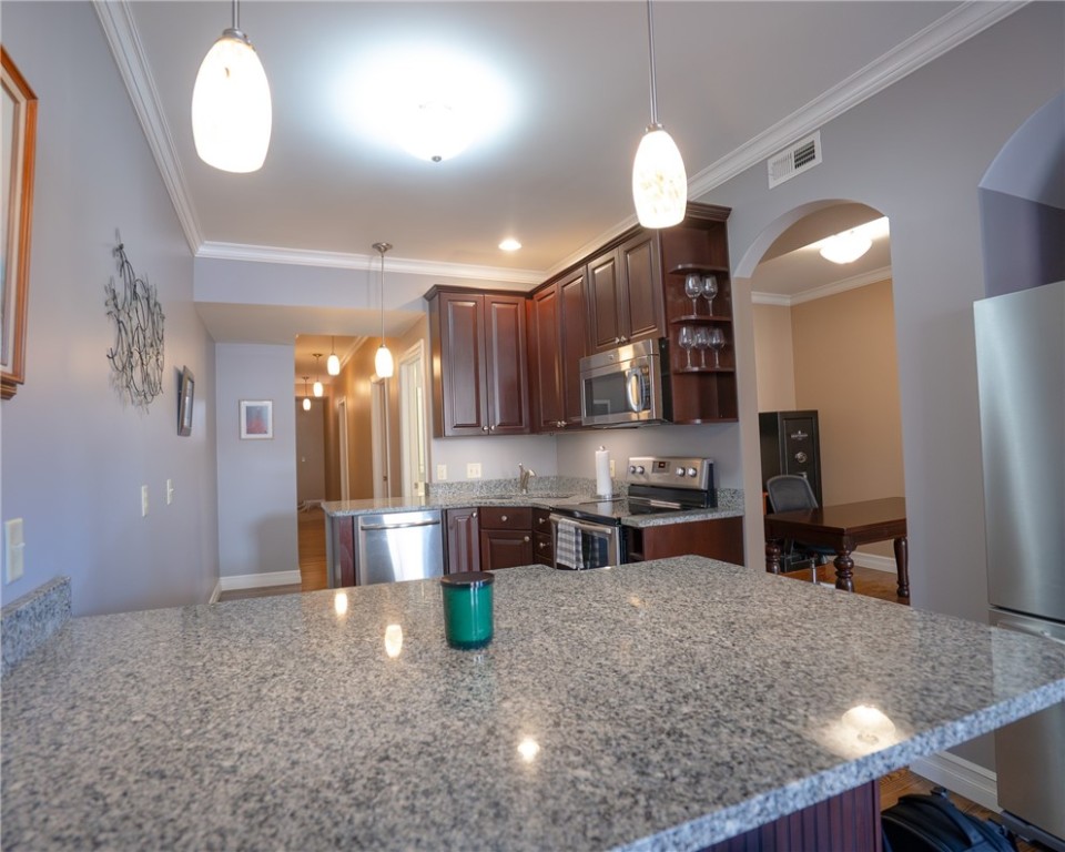 Residential Lease in Corning City 3