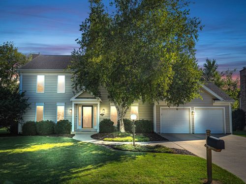 3703 Canada Goose Xing, Racine, WI, 53403-4506 | Card Image