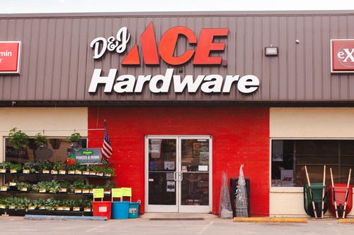 20 S Irvine Rd, Irvine, KY, 40336-7653 | Card Image