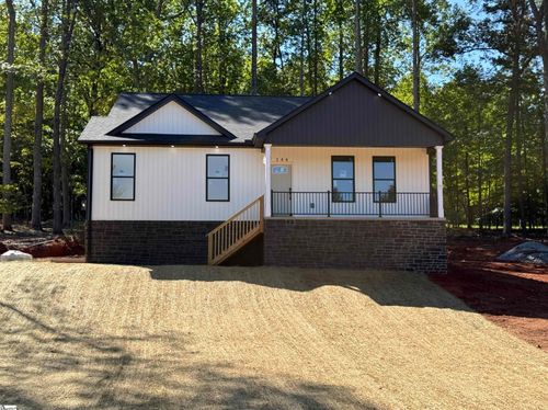 144 Eastbrook Rd, Gaffney, SC, 29340-5635 | Card Image