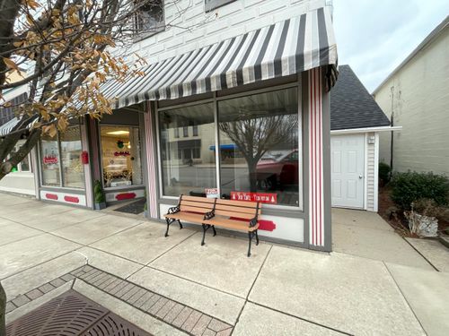 unit-a-163 S Main St, Leslie, MI, 49251-2600 | Card Image