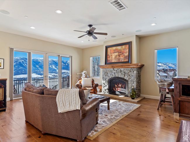 5932 Big Horn Pkwy, House other with 7 bedrooms, 6 bathrooms and 3 parking in Eden UT | Image 18