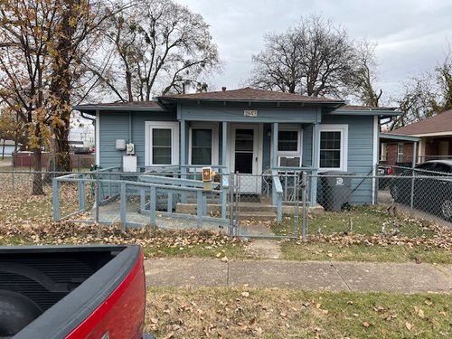 1843 Nomas St, Dallas, TX, 75212-3806 | Card Image