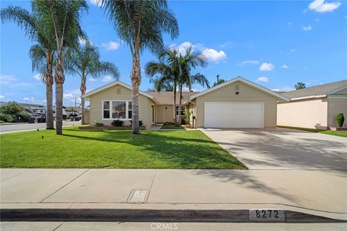 8272 Guilders Dr, Huntington Beach, CA, 92647 | Card Image