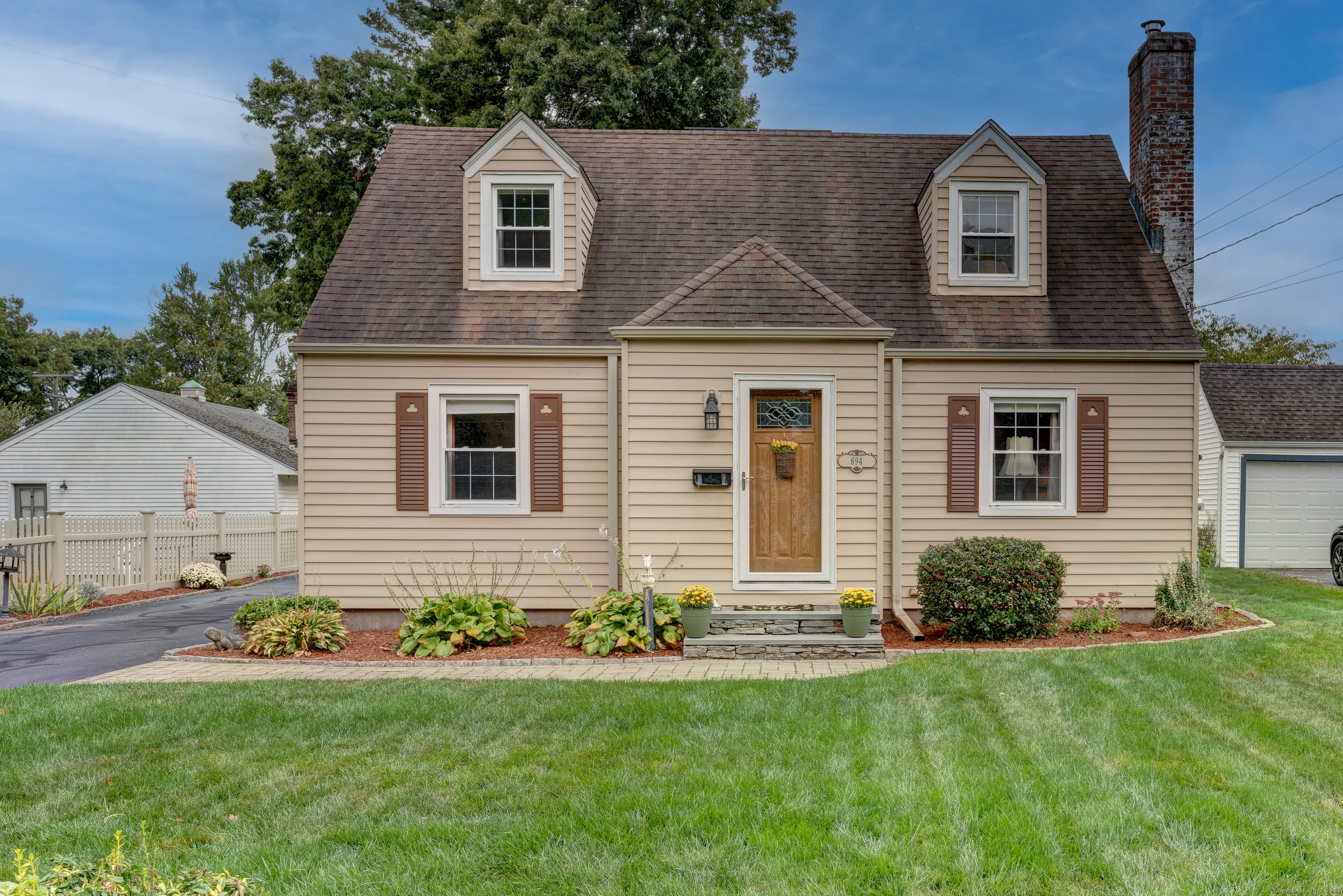 Center St, Manchester, CT 06040