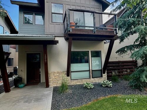 1217 E Lone Creek Dr, Eagle, ID, 83616 | Card Image