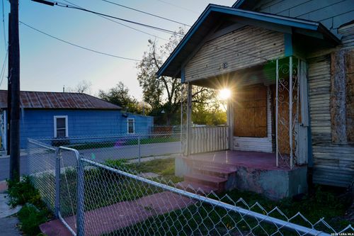 715 S Trinity St, San Antonio, TX, 78207 | Card Image