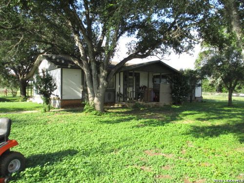11939 Loop 107, Adkins, TX, 78101-4706 | Card Image