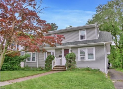 35 3rd Ave, Little Falls, NJ, 07424-1539 | Card Image