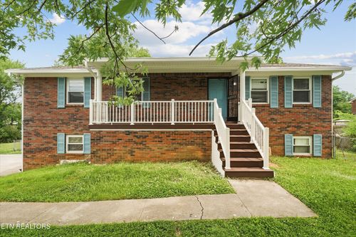 2108 Ho Co Ta Ke Ln, Knoxville, TN, 37912-5770 | Card Image