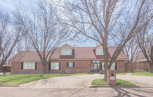 2223 S 2nd Pl, Lamesa, TX, 79331-5041 | Card Image