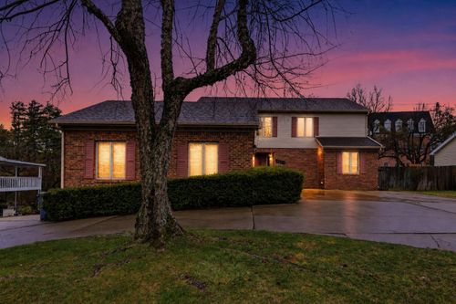 3504 Cheddington Ln, Lexington, KY, 40502-3039 | Card Image