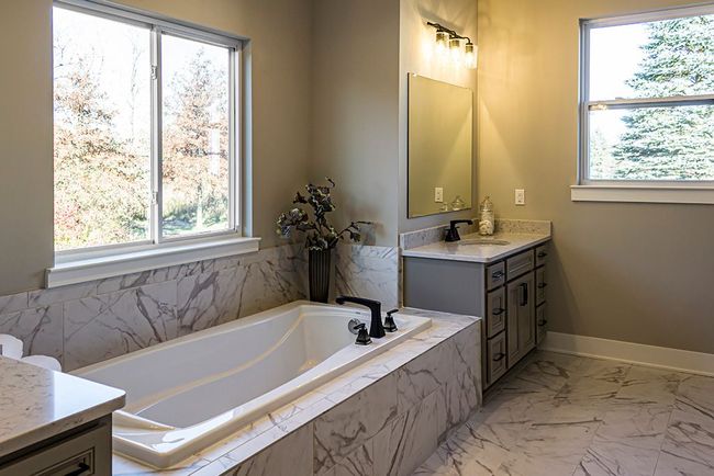 Primary bathroom | Image 17