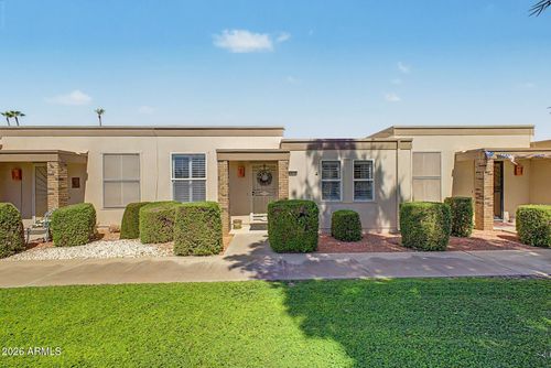 10042 W Hawthorn Dr, Sun City, AZ, 85351-2829 | Card Image