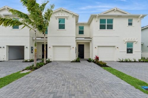 4547 Hollister Ave, Lake Worth, FL, 33463-2532 | Card Image