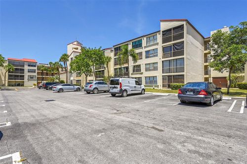 512-2304 S Cypress Bend Dr, Pompano Beach, FL, 33069-5673 | Card Image