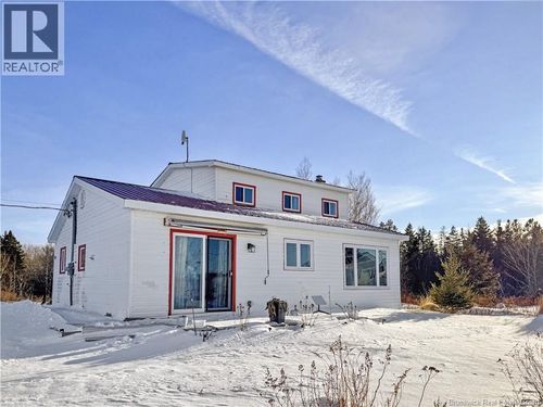 12 Allée Thibodeau, Baie-Sainte-Anne, NB, E9A1G1 | Card Image