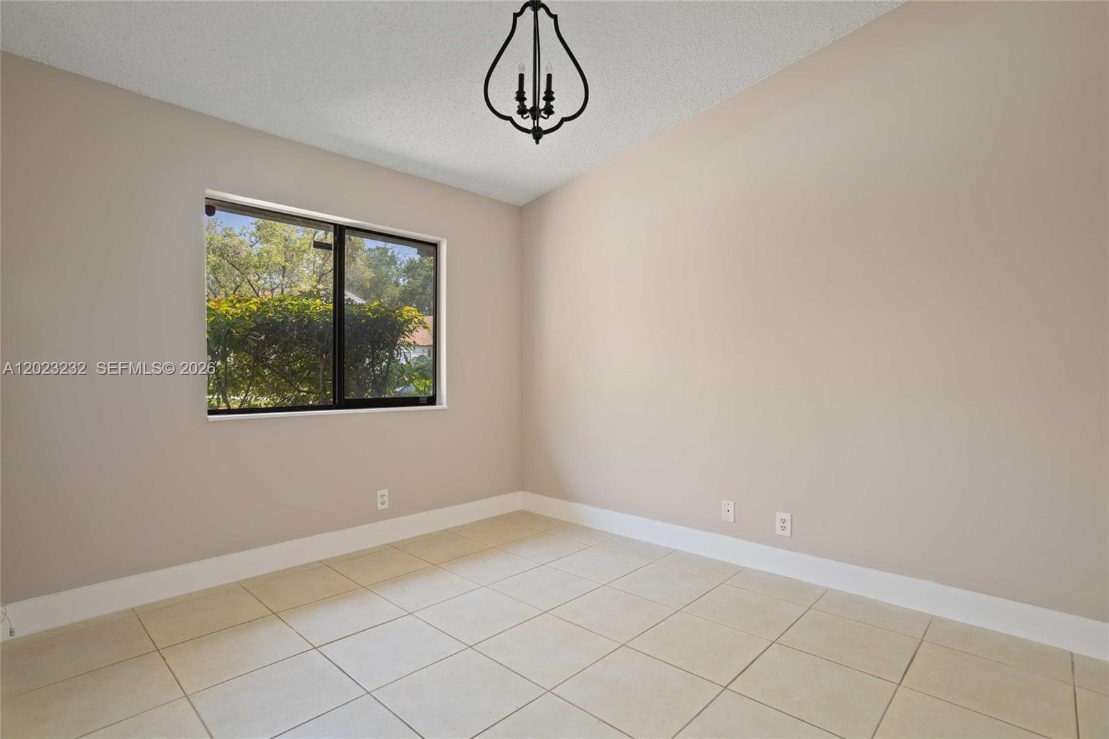 Residential Lease in Sunrise 4