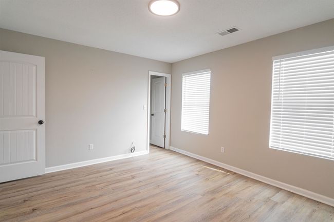 10004 Chariden Dr, House other with 3 bedrooms, 3 bathrooms and null parking in Cordova TN | Image 24