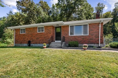 48 Clove Rd, Montague, NJ, 07827-3308 | Card Image
