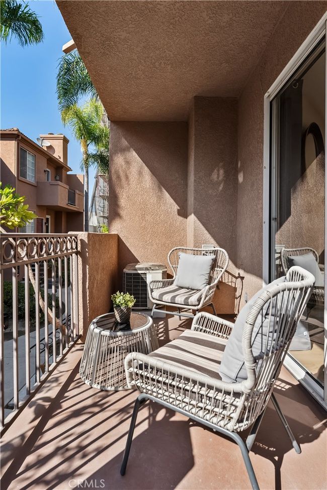 1 - 21836 S Vermont Ave, Condo with 3 bedrooms, 2 bathrooms and 2 parking in Torrance CA | Image 21