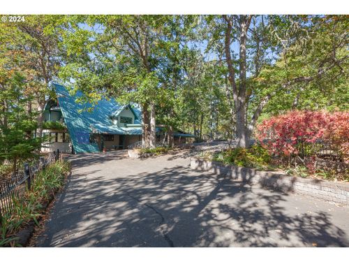 3461 Fir Mountain Loop, HoodRiver, OR, 97031 | Card Image