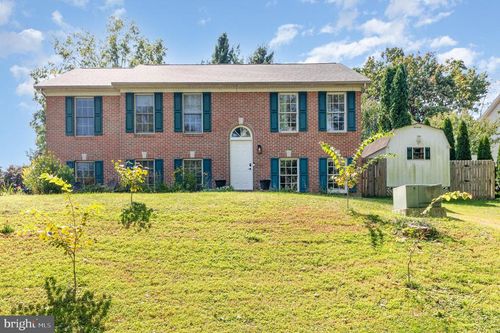 100 Hilldale Rd, MARYSVILLE, PA, 17053-1123 | Card Image