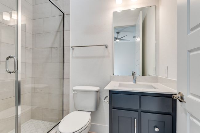 Bathroom | Image 8