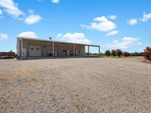 333 County Road 3714, Wolfe City, TX, 75496-4897 | Card Image