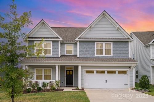 6033 Santee River Way, Belmont, NC, 28012-0117 | Card Image