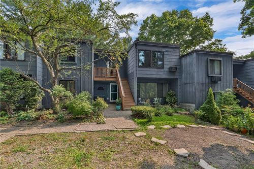 6-24 Camp St, Providence, RI, 02906-1702 | Card Image