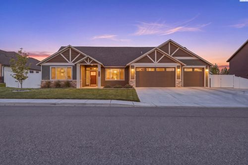 6079 Juneberry Dr, West Richland, WA, 99353-5144 | Card Image