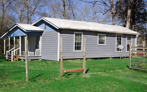 402 County Road 3708, Splendora, TX, 77372-9534 | Card Image