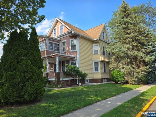 209 Lafayette Ave, Hawthorne, NJ, 07506-1904 | Card Image