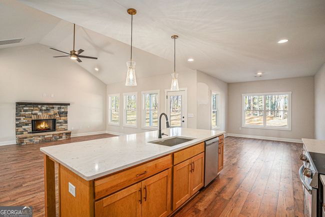 240 Murphey Ave, House other with 4 bedrooms, 4 bathrooms and 2 parking in BARNESVILLE GA | Image 11