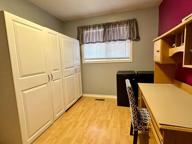 4922 53 Avenue, House other with 4 bedrooms, 1 bathrooms and 3 parking in Kitscoty AB | Image 14