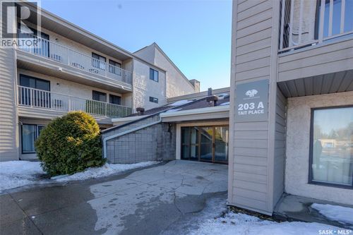 203 Tait Pl, Saskatoon, SK, S7H5L7 | Card Image