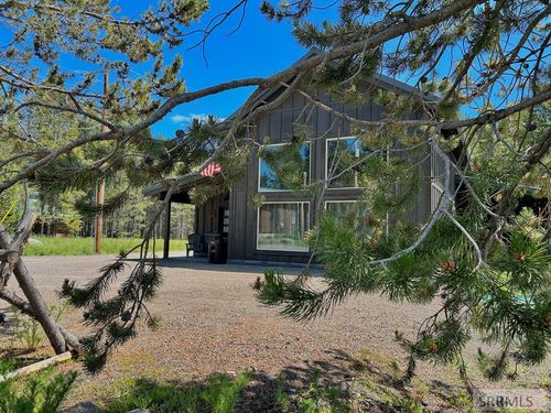 3424 Old Hwy 191, Island Park, ID, 83429 | Card Image