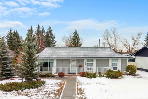 128 Parkland Pl Se, Calgary, AB, T2J3Y6 | Card Image