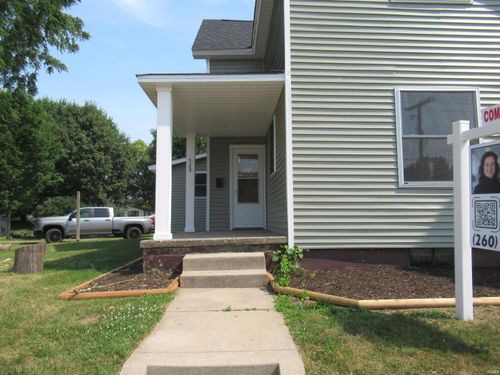 719 Dowling Street, Kendallville, IN, 46755 | Card Image