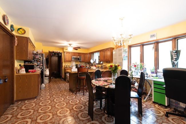 21282 W South Boschome Cir, House other with 3 bedrooms, 4 bathrooms and 3 parking in Kildeer IL | Image 5