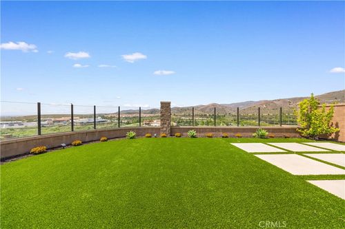 103 Spotted Quail, Irvine, CA, 92618-3517 | Card Image